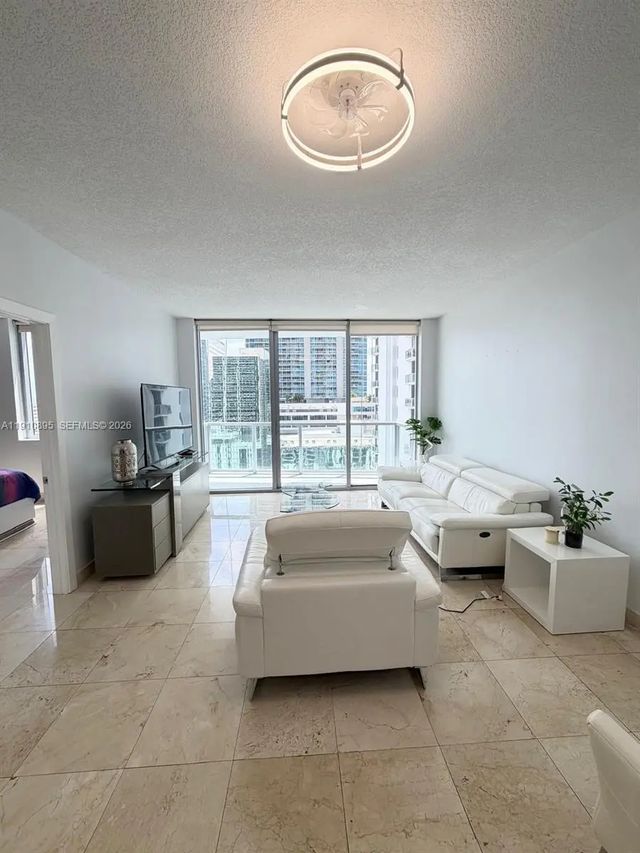 2 of 27 - 1050 Brickell Avenue #1904, Miami, FL