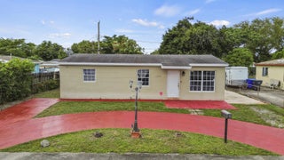 Photo of Listing #R11139296