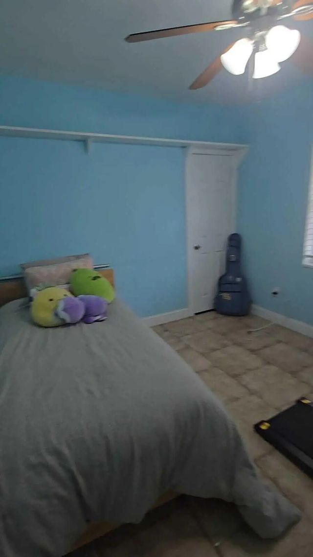 5 of 13 - 1435 Ne 182nd Street, North Miami Beach, FL