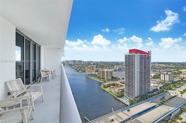 3 of 37 - 4010 S Ocean Drive #r3206, Hollywood, FL