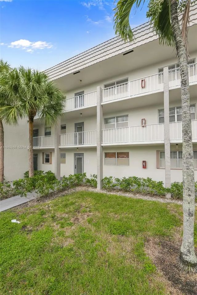 4 of 20 - N/A, Sunrise, FL