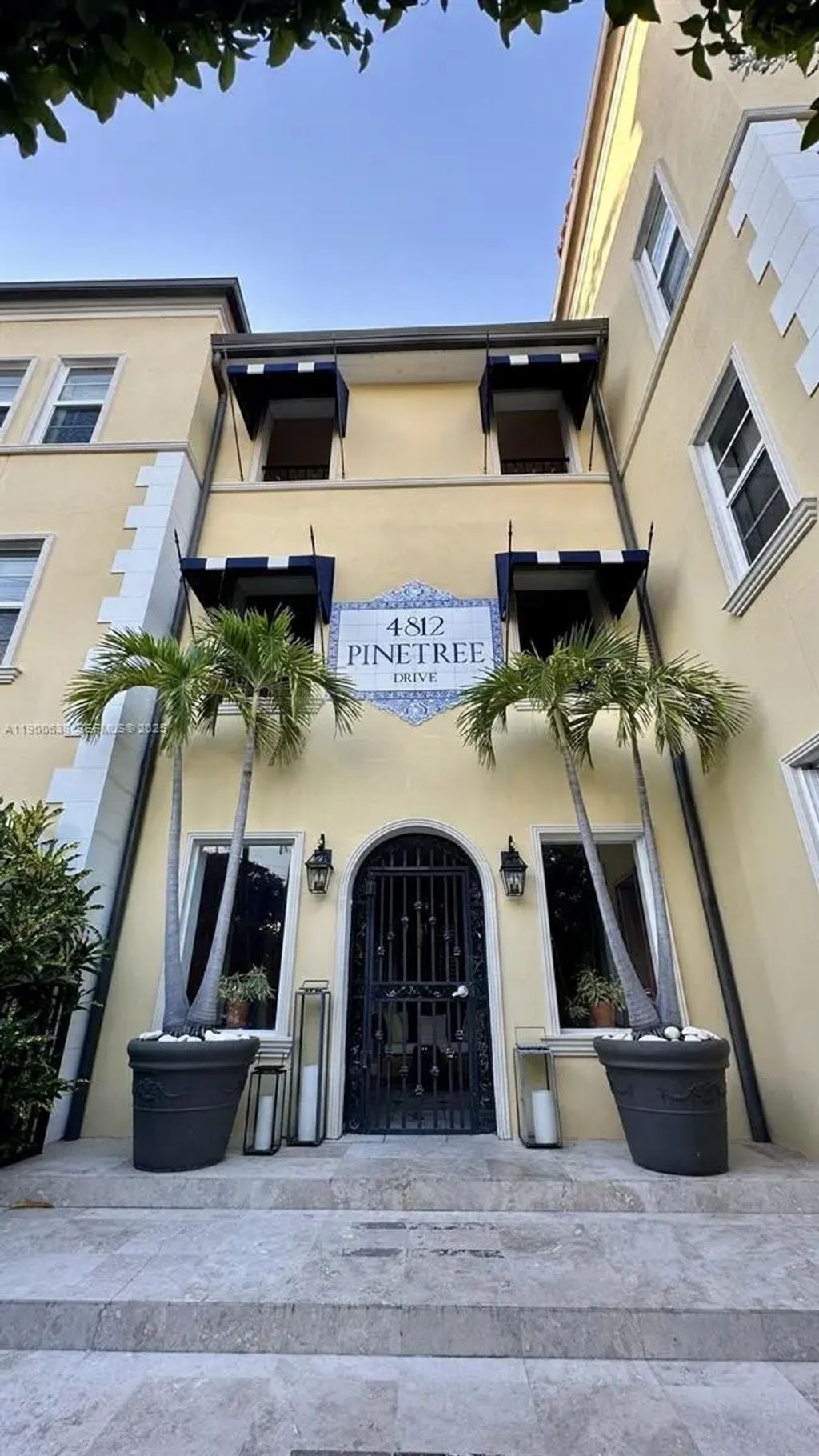 4812 Pine Tree Drive #204, Miami Beach