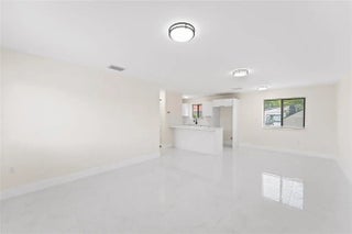 Photo of Listing #F10535434