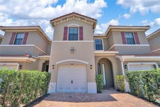 Photo of Listing #F10536087