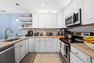 Photo of Listing #F10536008