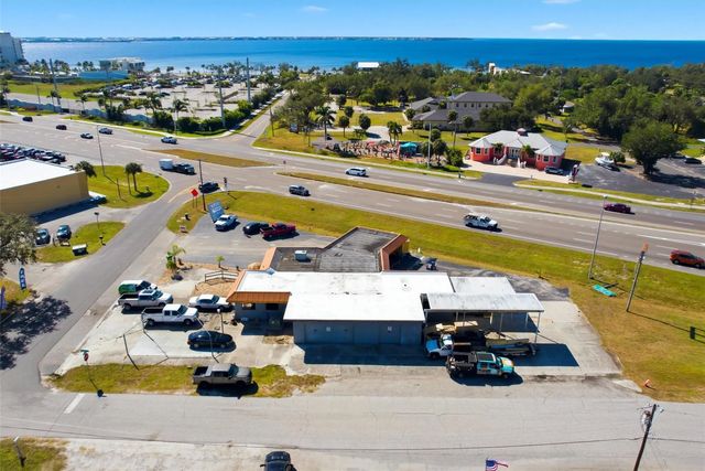 4732 Tamiami Trail, Port Charlotte