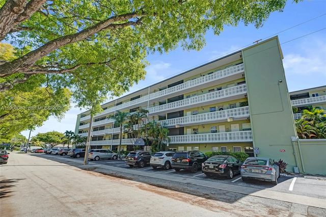 2 of 52 - 1425 Arthur Street #301a, Hollywood, FL