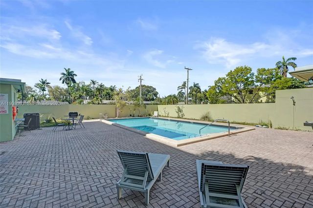 4 of 52 - 1425 Arthur Street #301a, Hollywood, FL