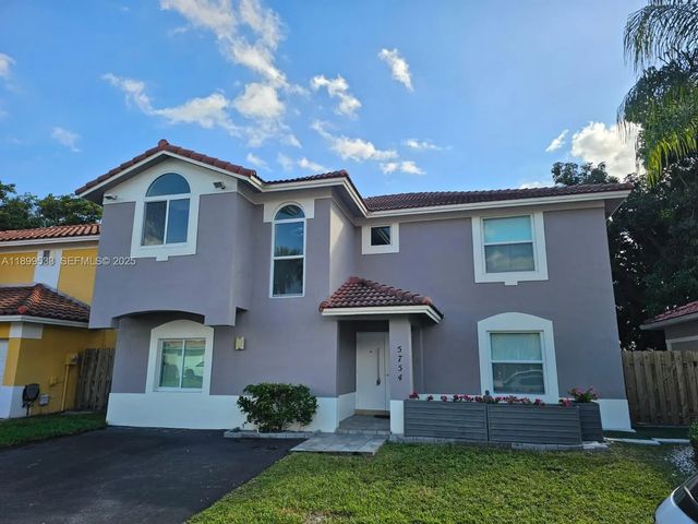 5754 Nw 98th Avenue, Doral