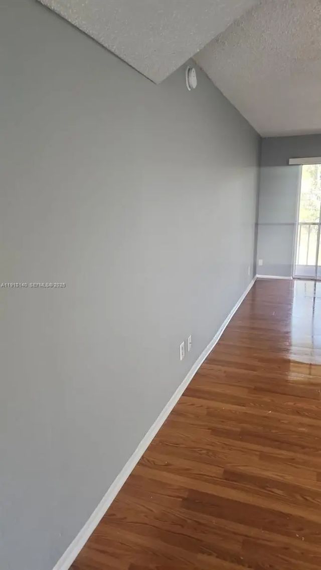 4 of 15 - 7900 S Colony Circle S #304, Tamarac, FL