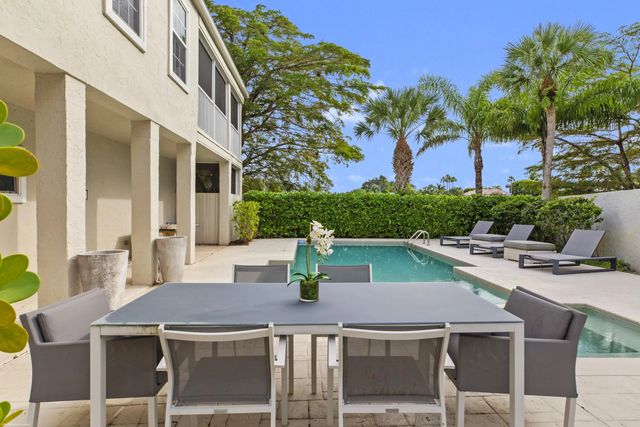 2 of 35 - 11815 Pebblewood Drive, Wellington, FL