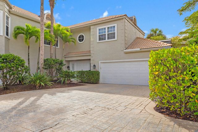 4 of 35 - 11815 Pebblewood Drive, Wellington, FL