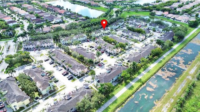 3 of 20 - 2610 Ne 3rd Drive #203, Homestead, FL
