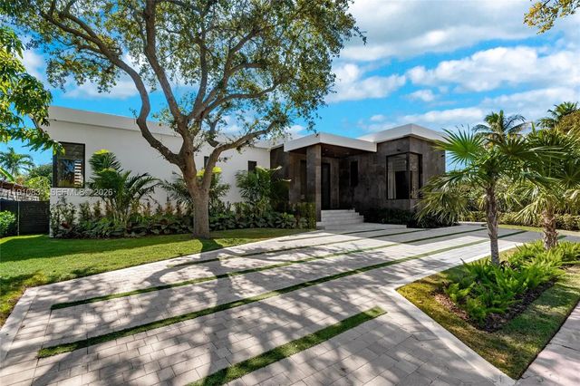 4 of 49 - 270 N Shore Drive, Miami Beach, FL