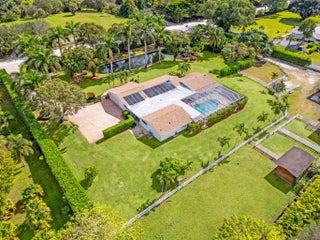 Photo of Listing #F10533225