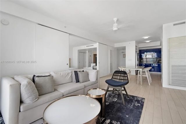 4 of 20 - 3101 Bayshore Drive #1102, Fort Lauderdale, FL