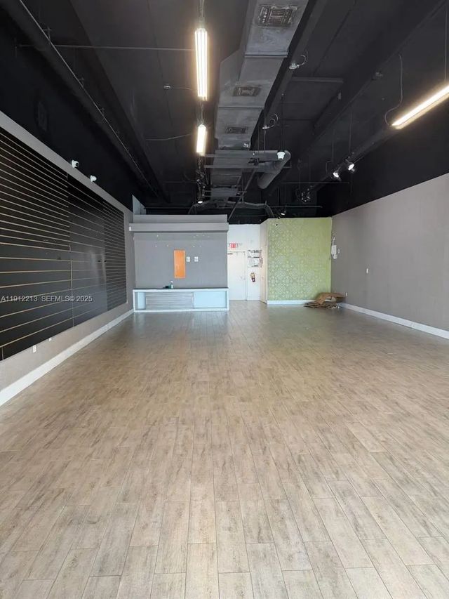 2621 Nw 79th Avenue, Doral