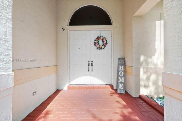5 of 62 - 13875 Sw 41st Street, Davie, FL