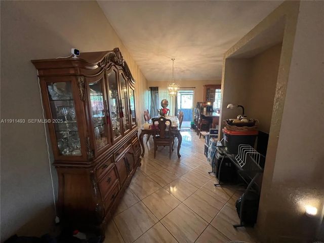 4 of 20 - 20442 Nw 15th Avenue #6, Miami Gardens, FL