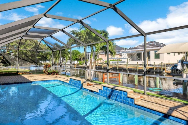 Photo of 5805 Sw 1St Place, Cape Coral FL