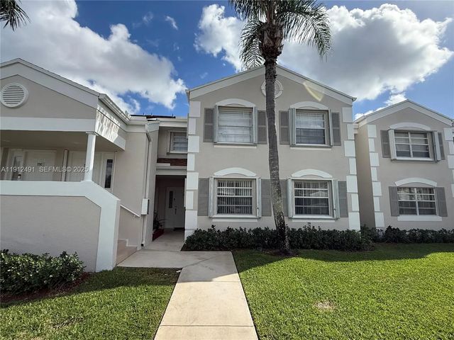 2203 Se 27th Drive #102-a, Homestead