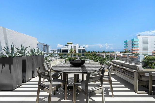 2 of 52 - 300 Collins Avenue #ph3, Miami Beach, FL