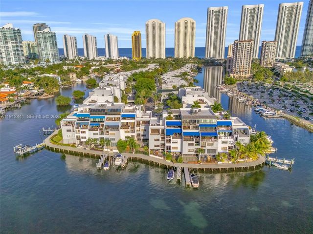4 of 24 - 355 Poinciana Drive #1130, Sunny Isles Beach, FL