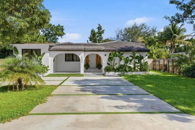 10845 Peachtree Drive, Miami
