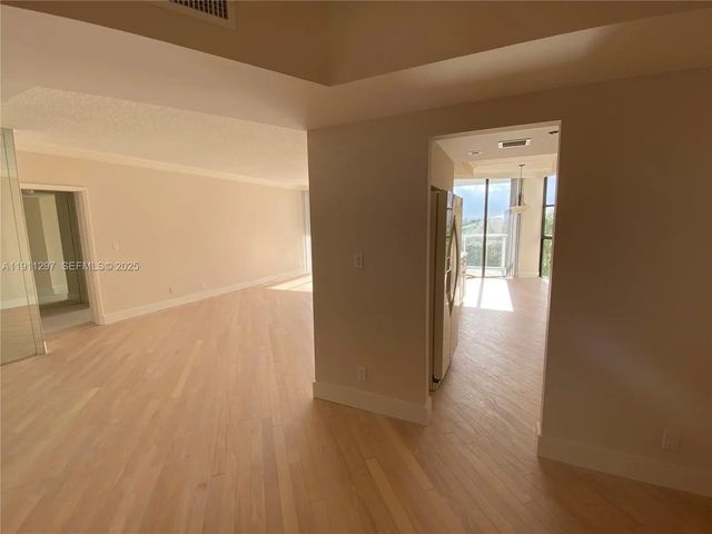 3 of 59 - 20281 E Country Club Drive #511, Aventura, FL