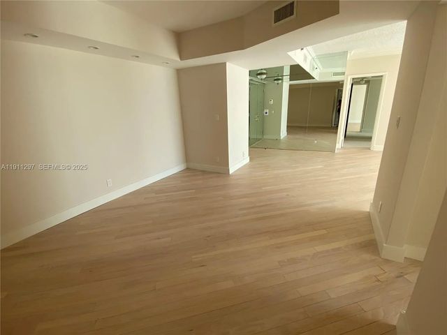 4 of 59 - 20281 E Country Club Drive #511, Aventura, FL