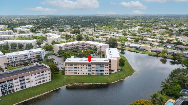 5 of 53 - 10422 Nw 24th Place #408, Sunrise, FL