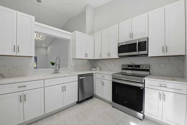 4 of 19 - 7617 Island Breeze Terrace, Boynton Beach, FL