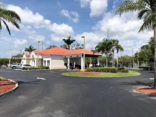 600 N Homestead Boulevard, Homestead