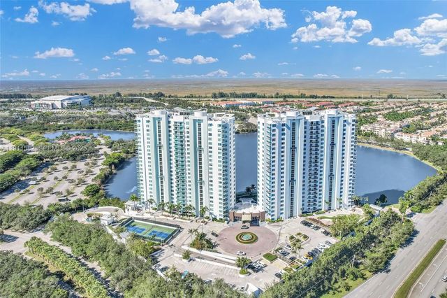 3 of 55 - 2681 N Flamingo Road #1903s, Sunrise, FL