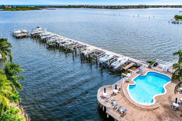 124 Harbors Way, Boynton Beach