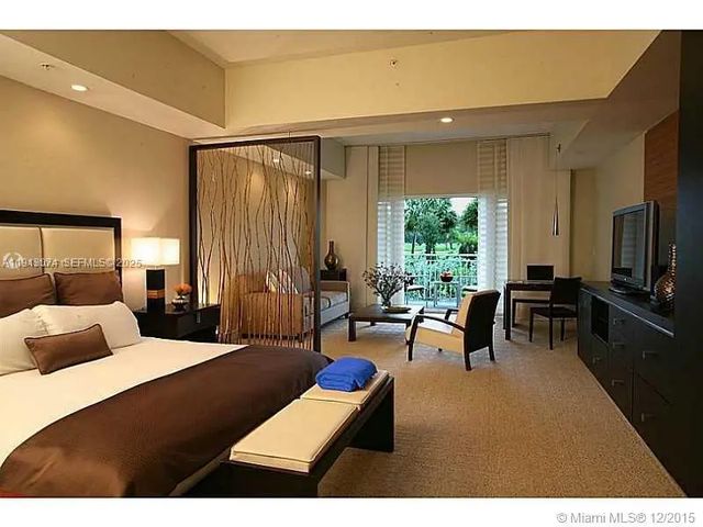 5300 Nw 87th Avenue #802, Doral
