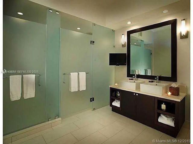 2 of 4 - 5300 Nw 87th Avenue #802, Doral, FL