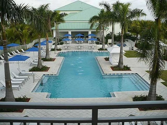 3 of 4 - 5300 Nw 87th Avenue #802, Doral, FL