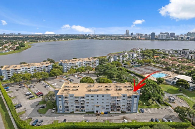 500 Executive Center Drive #3e, West Palm Beach