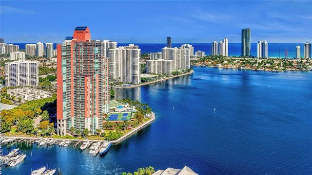 5 of 41 - 3370 Hidden Bay Drive #804, Aventura, FL