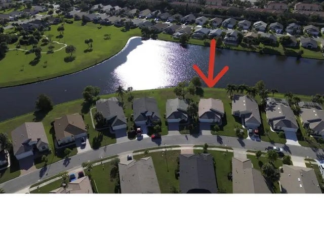 Photo of Listing #R11140248