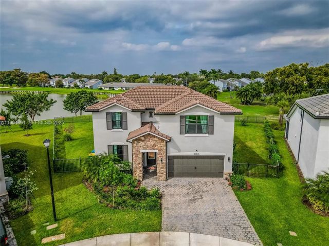 5 of 49 - 8152 Nw 78th Street, Tamarac, FL