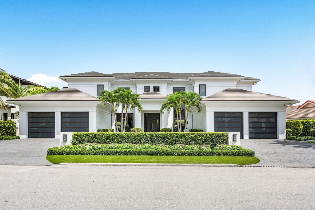 215 W Coconut Palm Road, Boca Raton