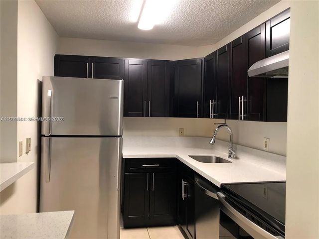 3 of 19 - 10757 Cleary Boulevard #104, Plantation, FL