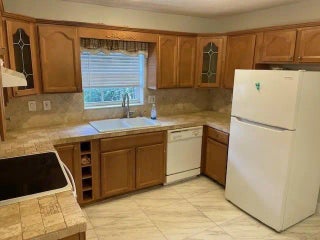 Photo of Listing #F10536712