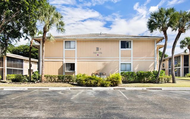 2 of 24 - 7194 Ashmont Circle #112, Fort Lauderdale, FL