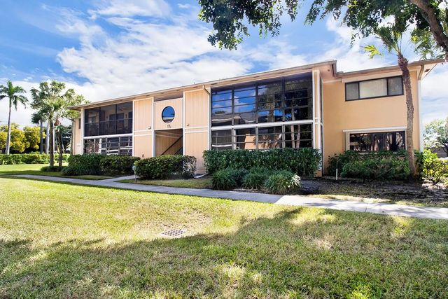 3 of 24 - 7194 Ashmont Circle #112, Fort Lauderdale, FL