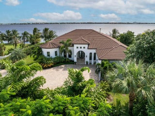 Photo of Listing #R11140462