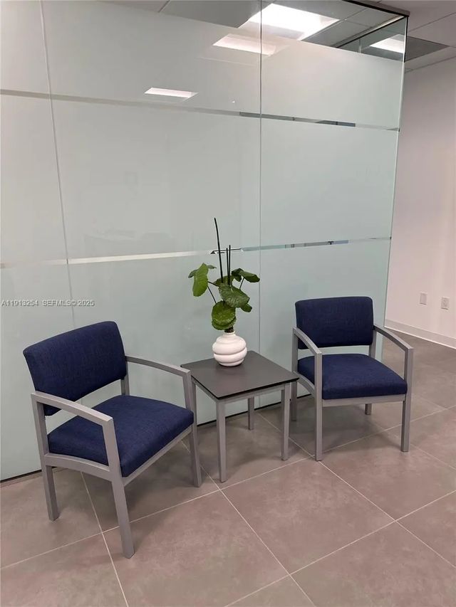 3 of 7 - 1695 Nw 110th Avenue #310, Doral, FL
