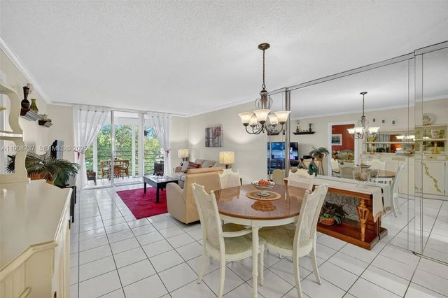 2901 Nw 48th Avenue #468, Lauderdale Lakes